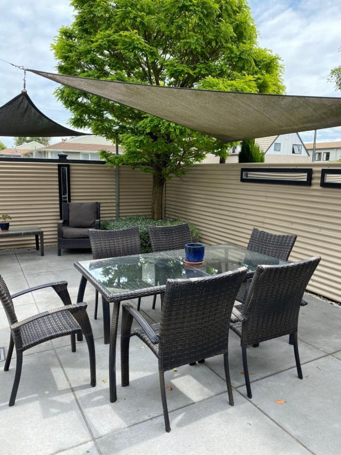 Home By Hagley Park Christchurch Extérieur photo