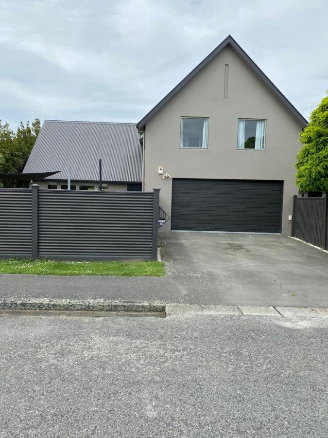 Home By Hagley Park Christchurch Extérieur photo
