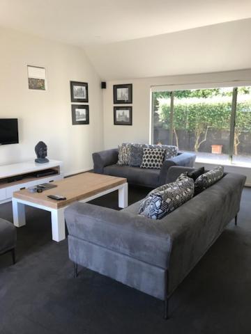 Home By Hagley Park Christchurch Extérieur photo